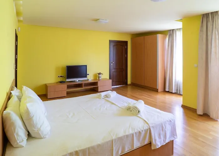 Διαμέρισμα Flat With Monster Living